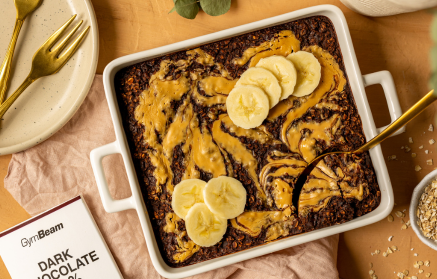 Rețetă Fitness: Fulgi de ovăz la cuptor cu unt de arahide