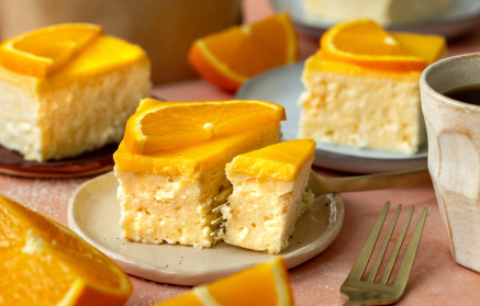 Rețetă Fitness: Felii de brânză de vacă și portocală