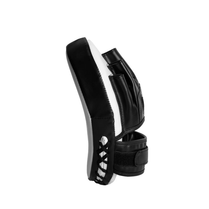 Palmare pentru box Striker White - GymBeam single_variant