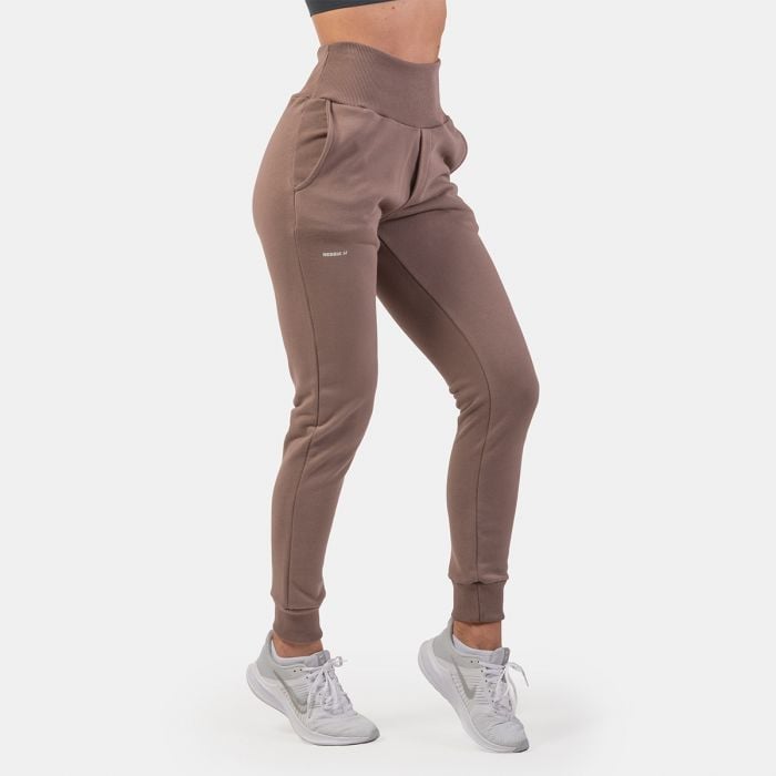 Pantaloni pentru femei High Waist Loose Fit Brown - NEBBIA