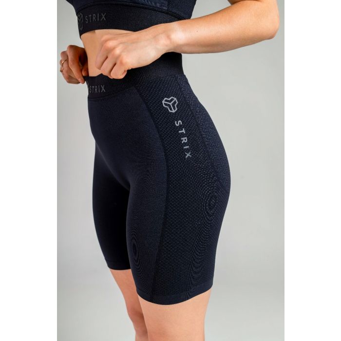 Pantaloni scurți funcționali pentru femei Infinity Functional - STRIX XS