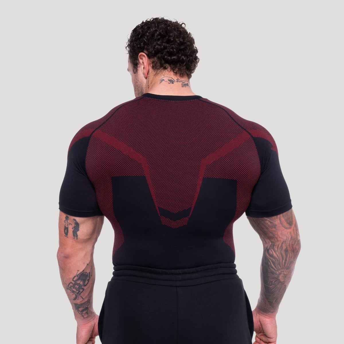 Tricou fără cusături OG1 Black/Red - GymBeam