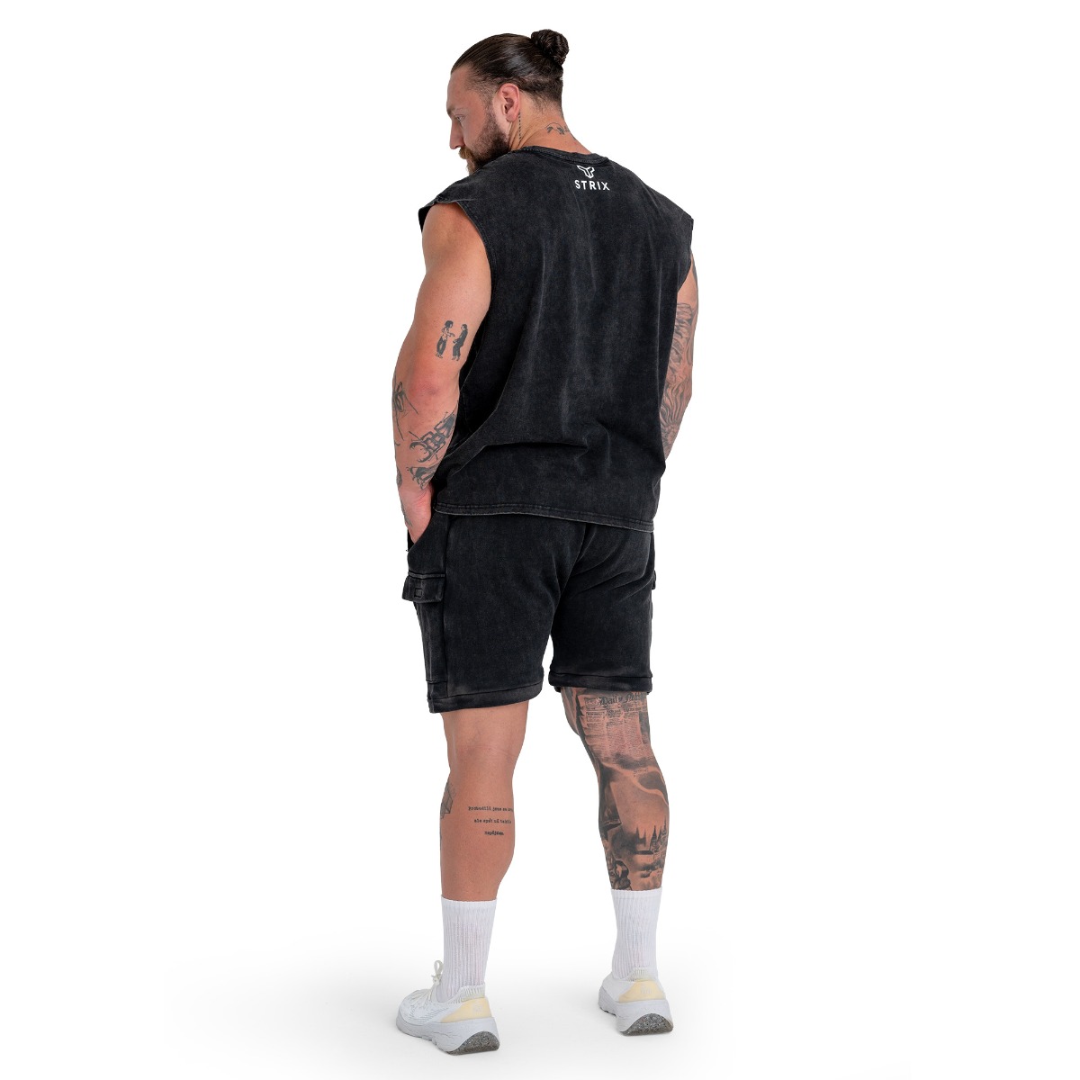 STRIX Pantaloni scurți Washed Black · záber 11