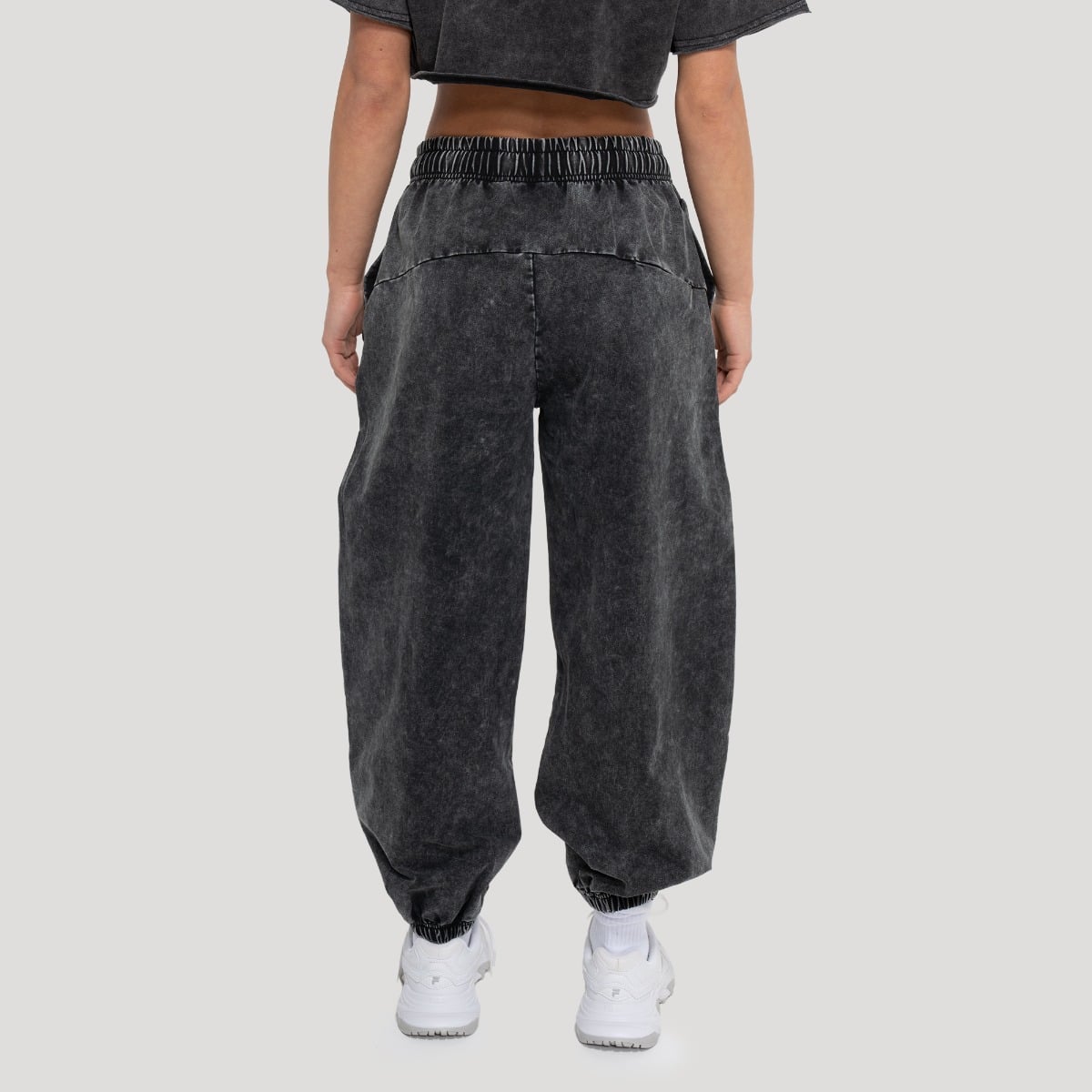 Pantaloni sport pentru femei Abyss Charcoal - GymBeam