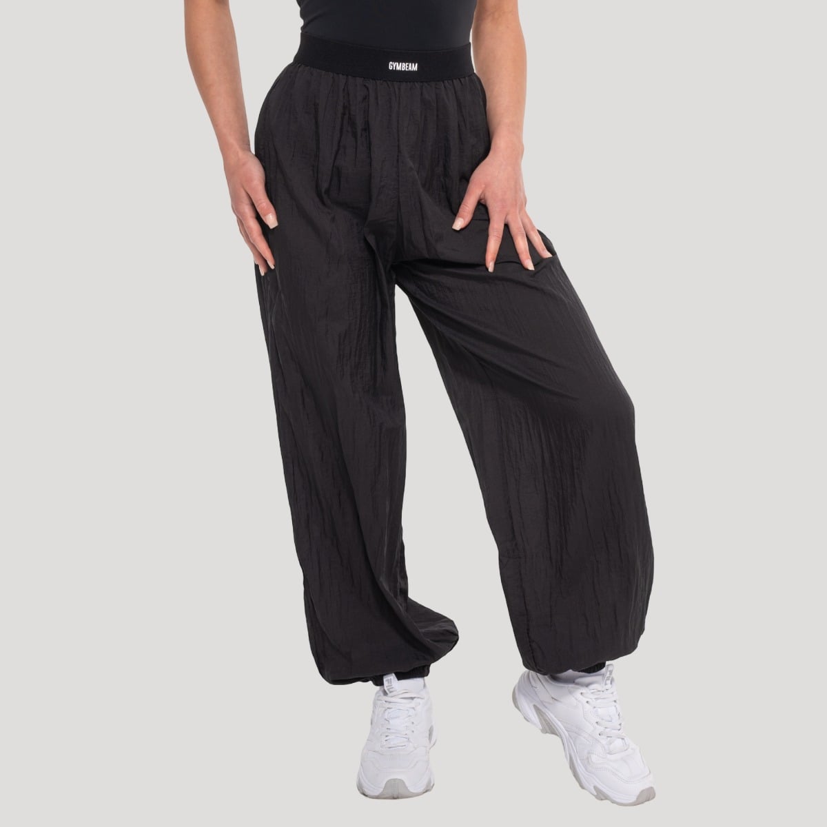 Pantaloni sport pentru femei Flow Black - GymBeam