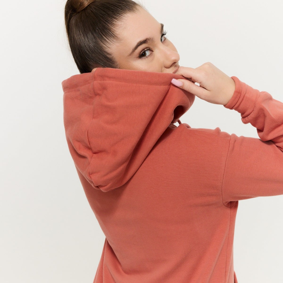 Hanorac pentru femei Limitless Longline Cinnamon - GymBeam