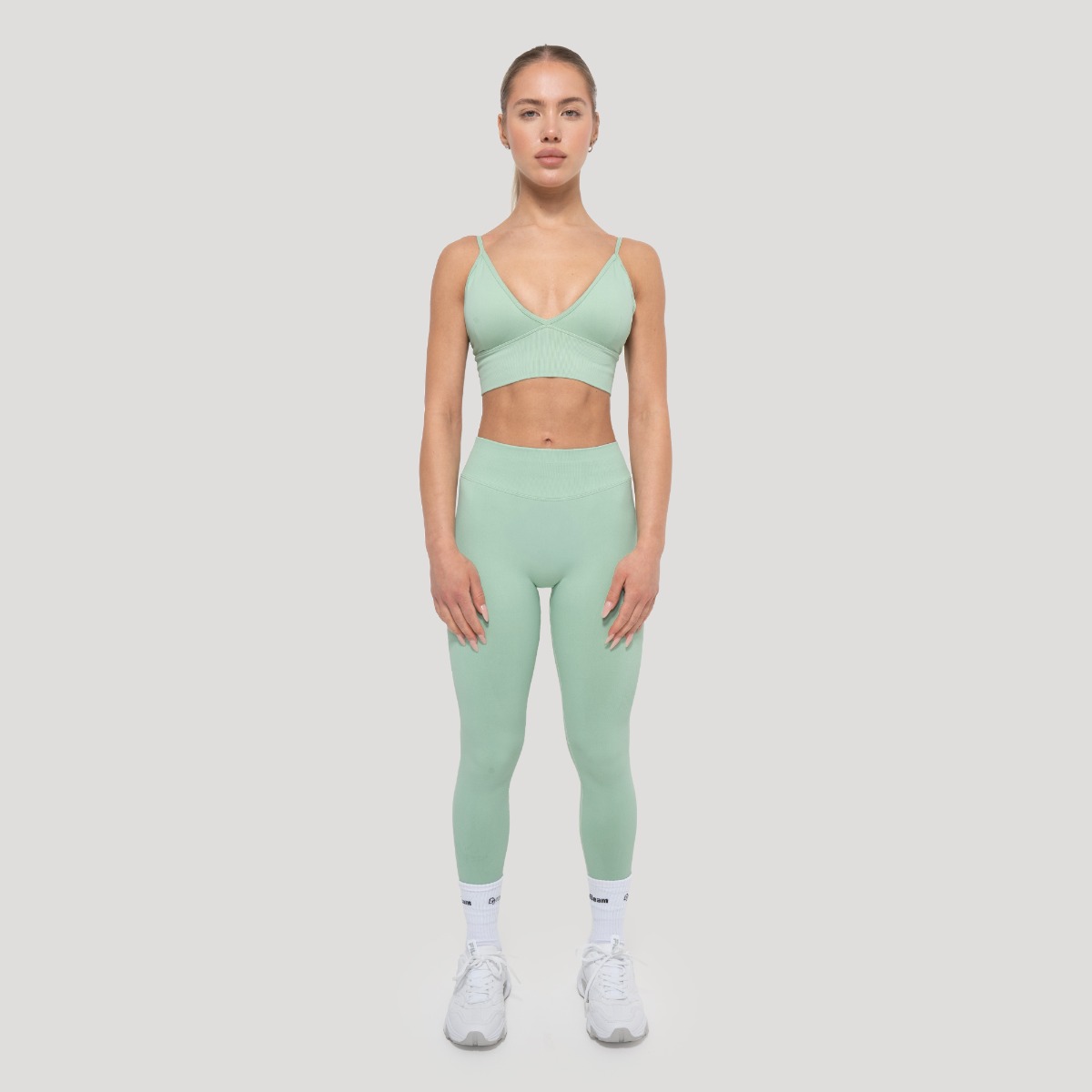 GymBeam Colanți pentru femei Luma Pistachio · záber 8