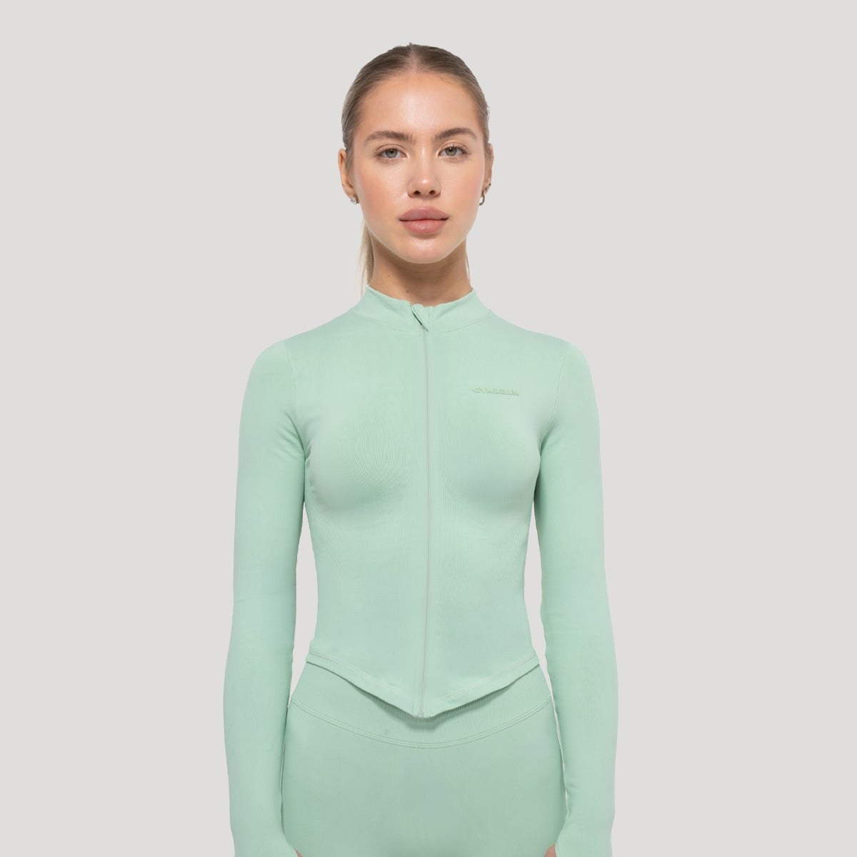Top sport pentru femei Luma Pistachio - GymBeam