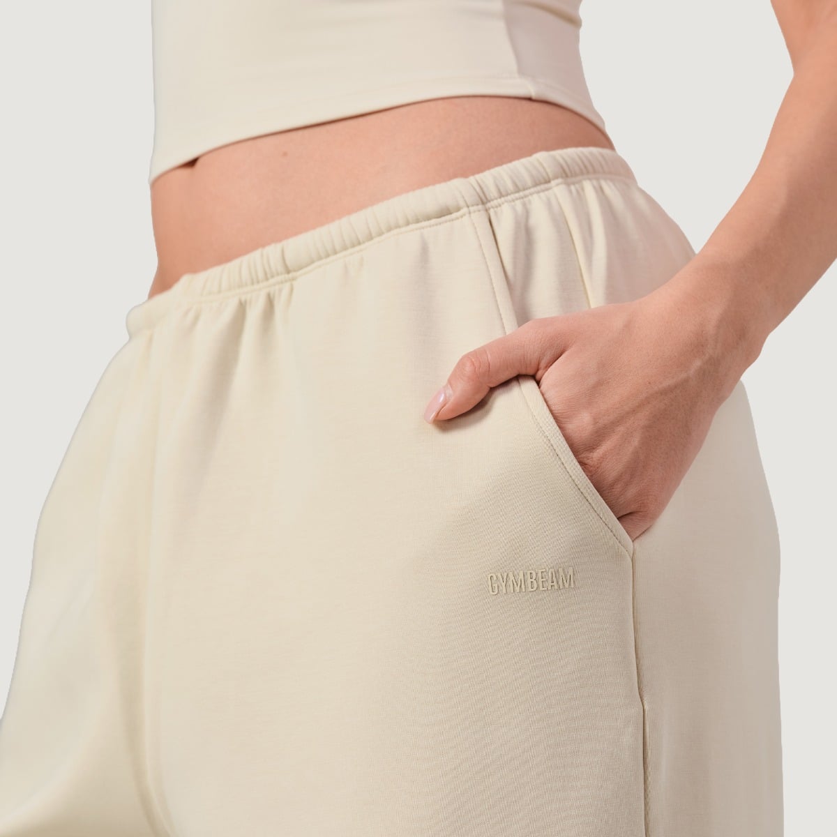 Pantaloni sport pentru femei NEO Almond - GymBeam
