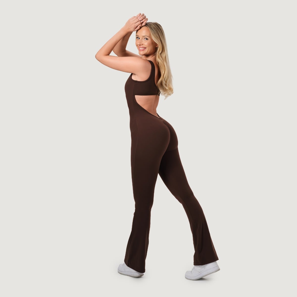 GymBeam Salopetă pentru femei NEO Mocha · záber 7