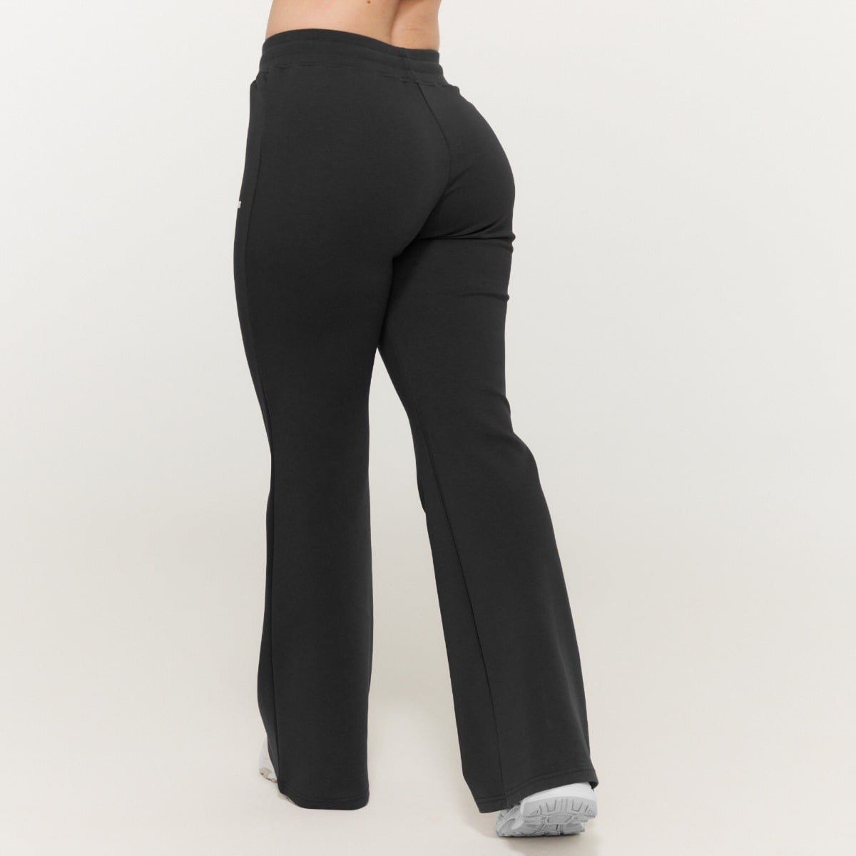Pantaloni sport pentru femei Relay Black - GymBeam
