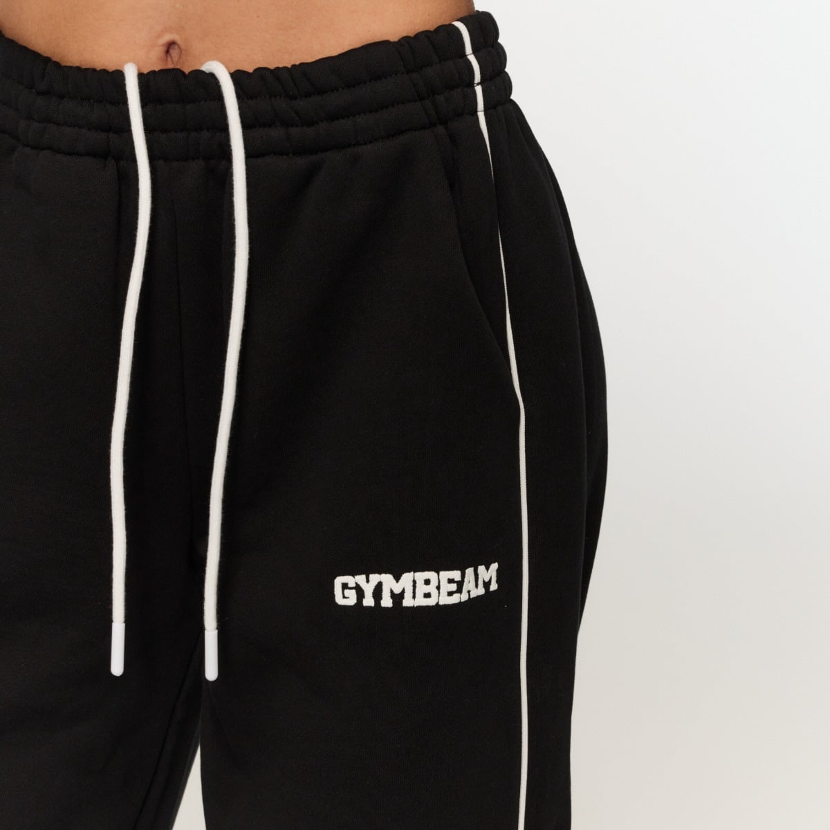 Pantaloni sport pentru femei Varsity Black - GymBeam