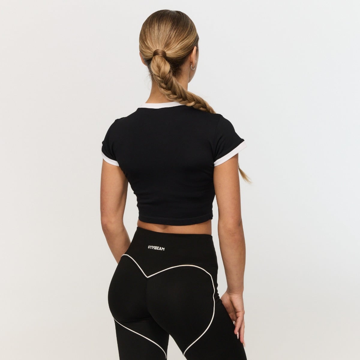 Tricou pentru femei Varsity Black - GymBeam